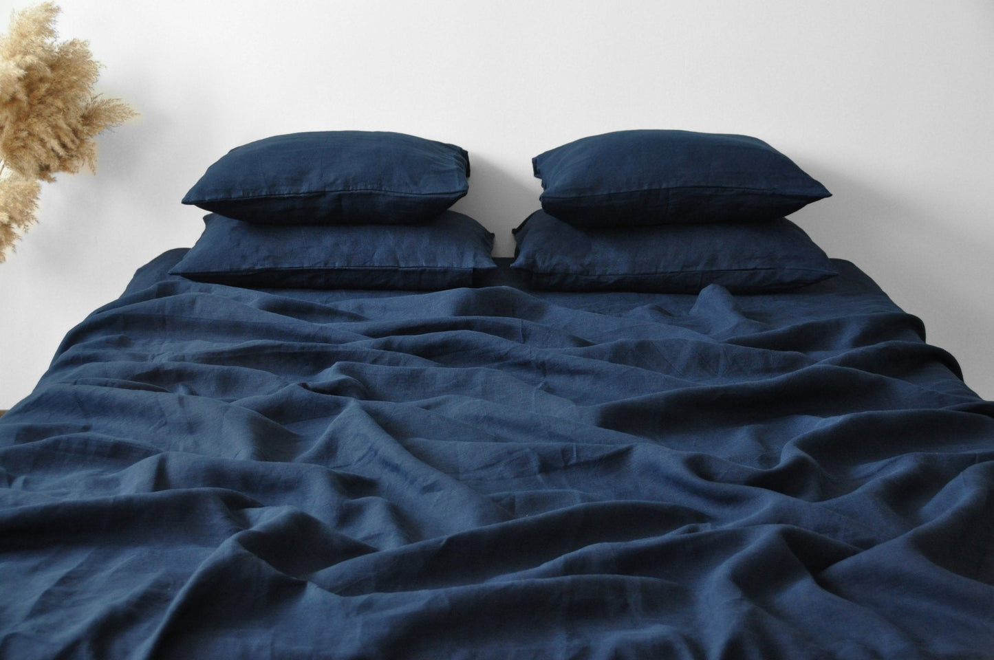 Navy sheet set