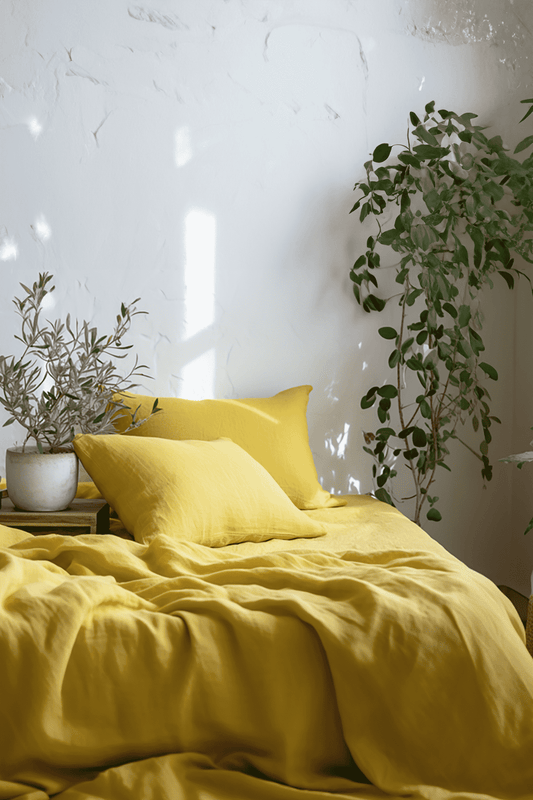 Lemon yellow heavy weight sheet set