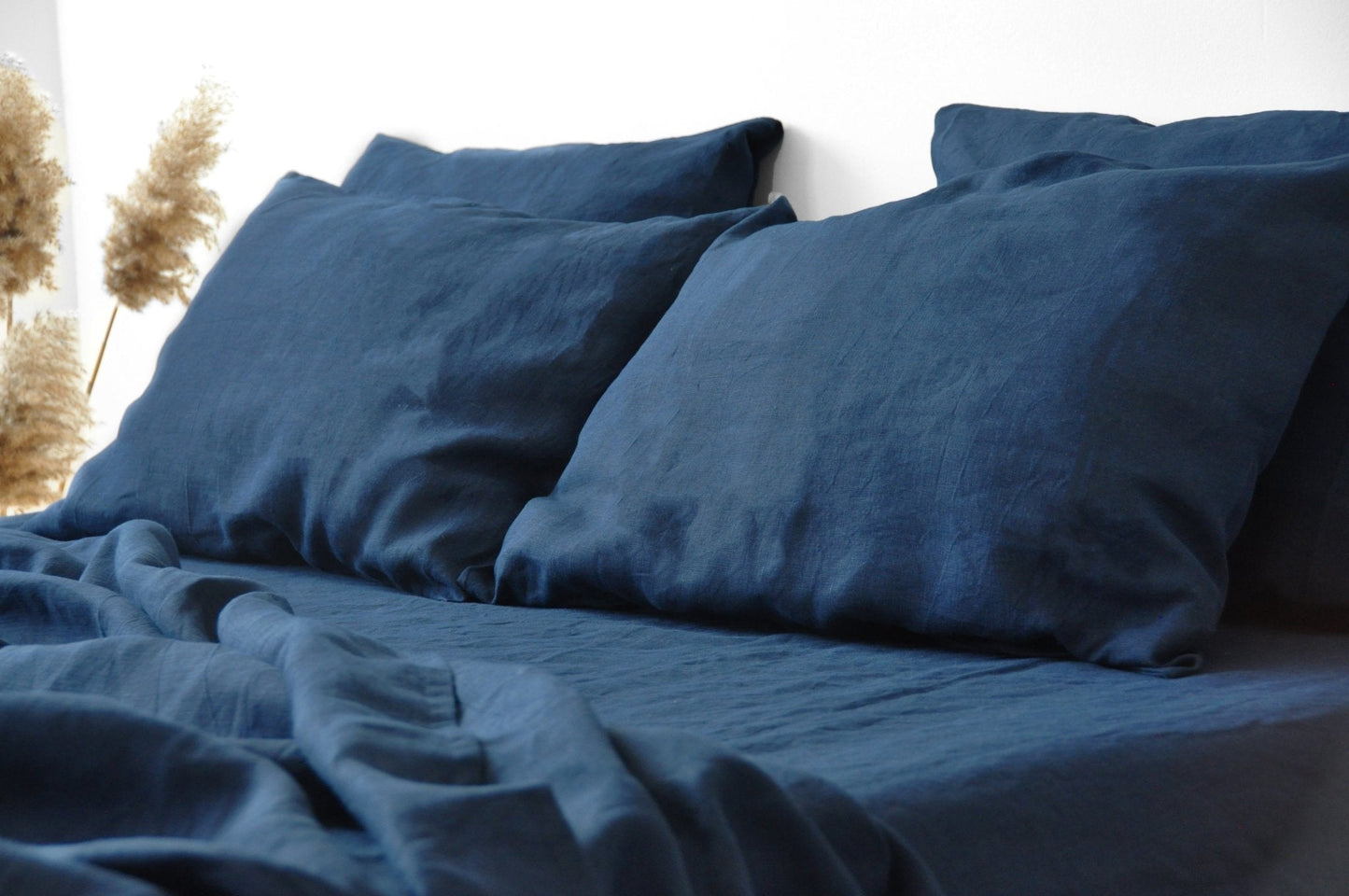 Navy sheet set