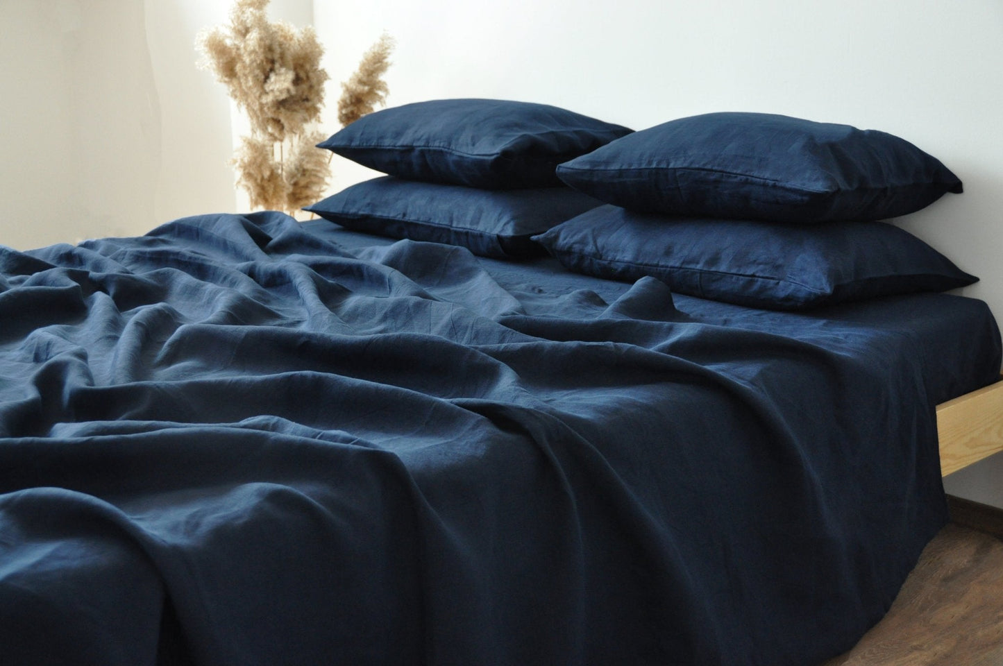 Navy sheet set