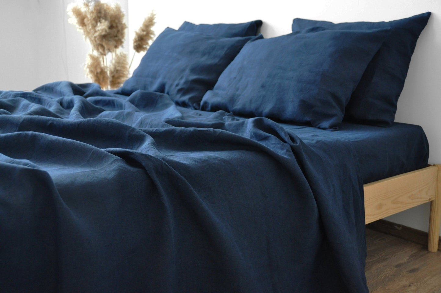 Navy sheet set